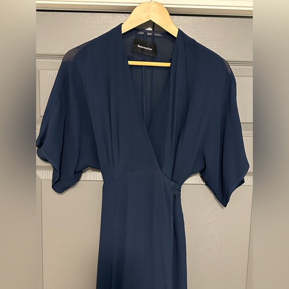 Reformation Winslow Dress - Picture 7 of 9